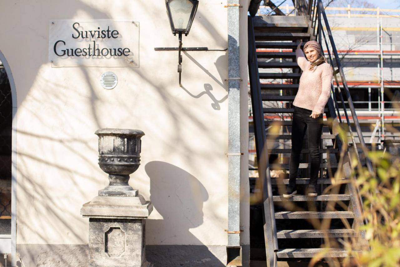 Suviste Guesthouse Kuressaare Buitenkant foto